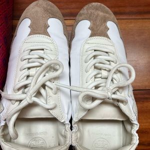 Tory Burch calf leather sneaker 7.5